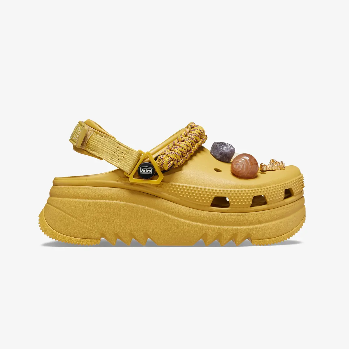 Crocs | Aries Arise X Crocs  { Dessert Grass 1