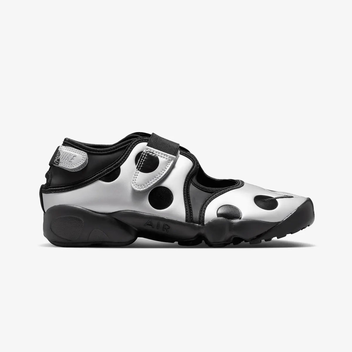 Nike | Air Rift { Black/Black-Metallic Silver 1