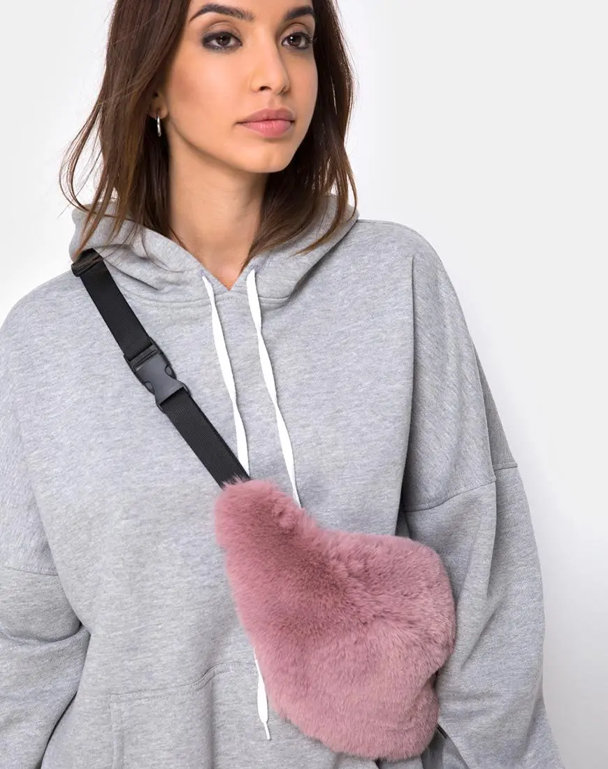 Bumbag In Fur Pink 1